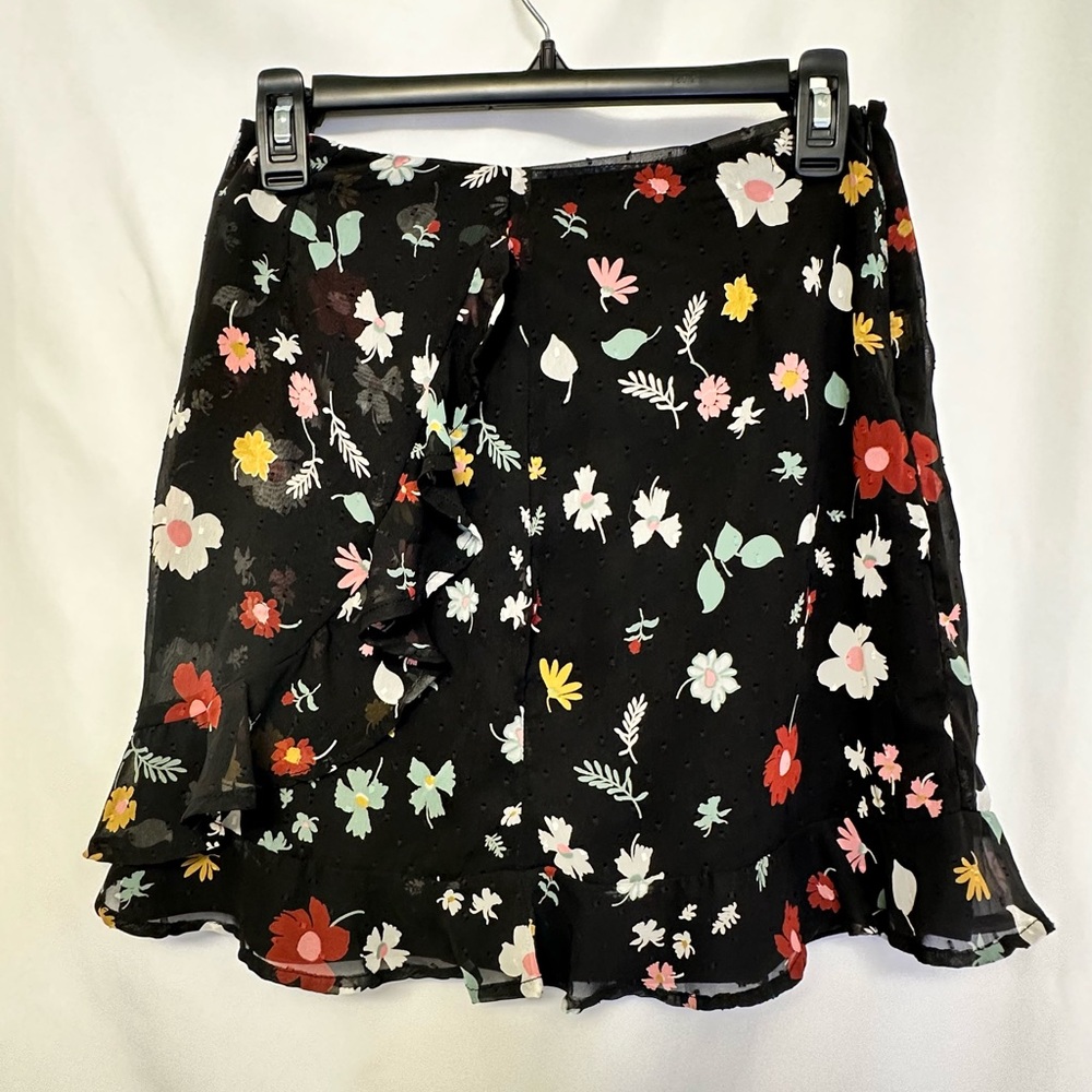 🌸 FORE Black Floral Ruffle Mini Skirt – Size S – Made in USA